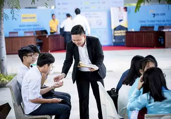 SIMEX tham dự ngày hội sinh viên tại trường ĐH Văn Hiến