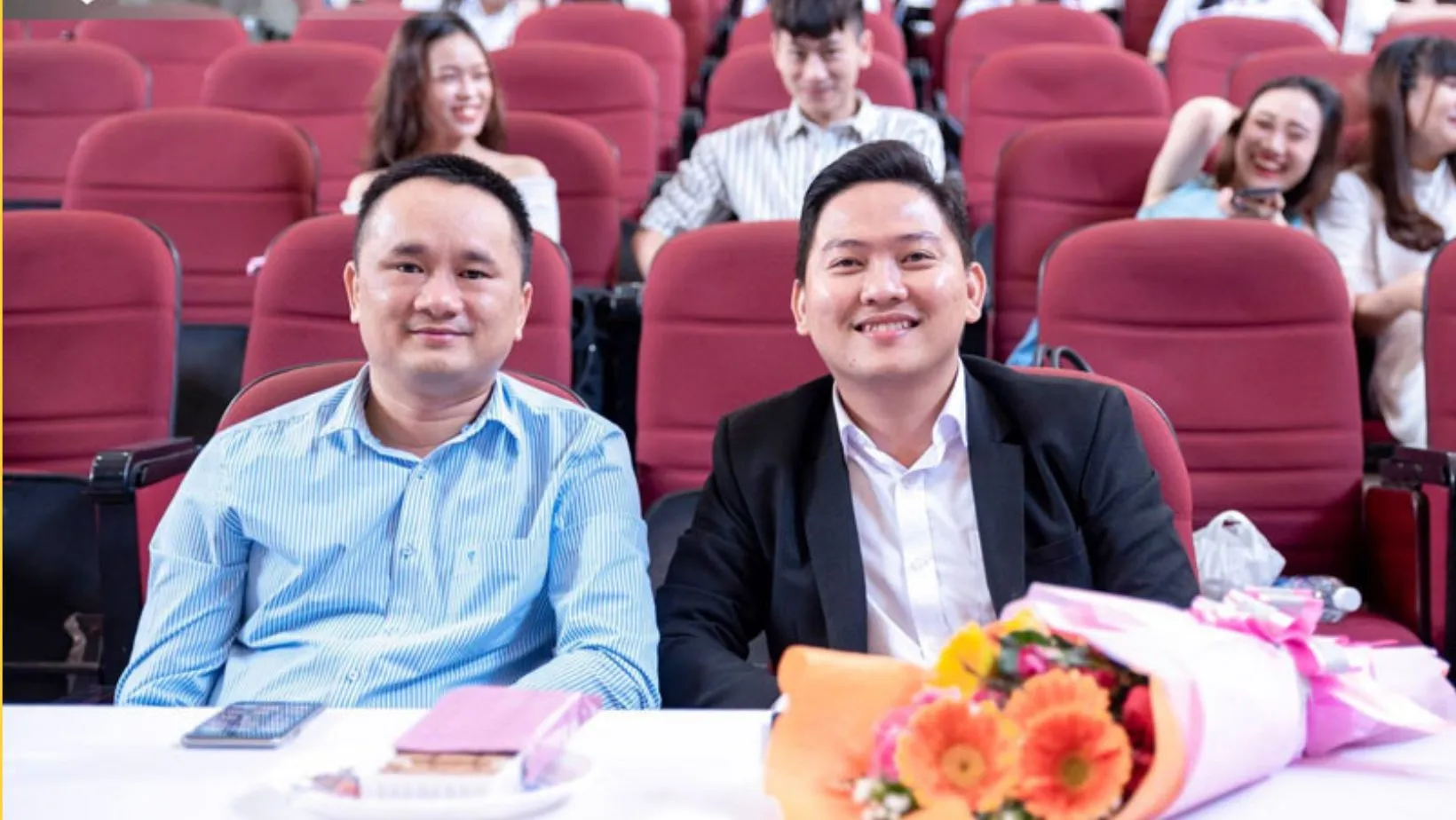 SIMEX awarded 05 scholarships worth 20 million VND to students of Ho Chi Minh City University of Social Sciences and Humanities