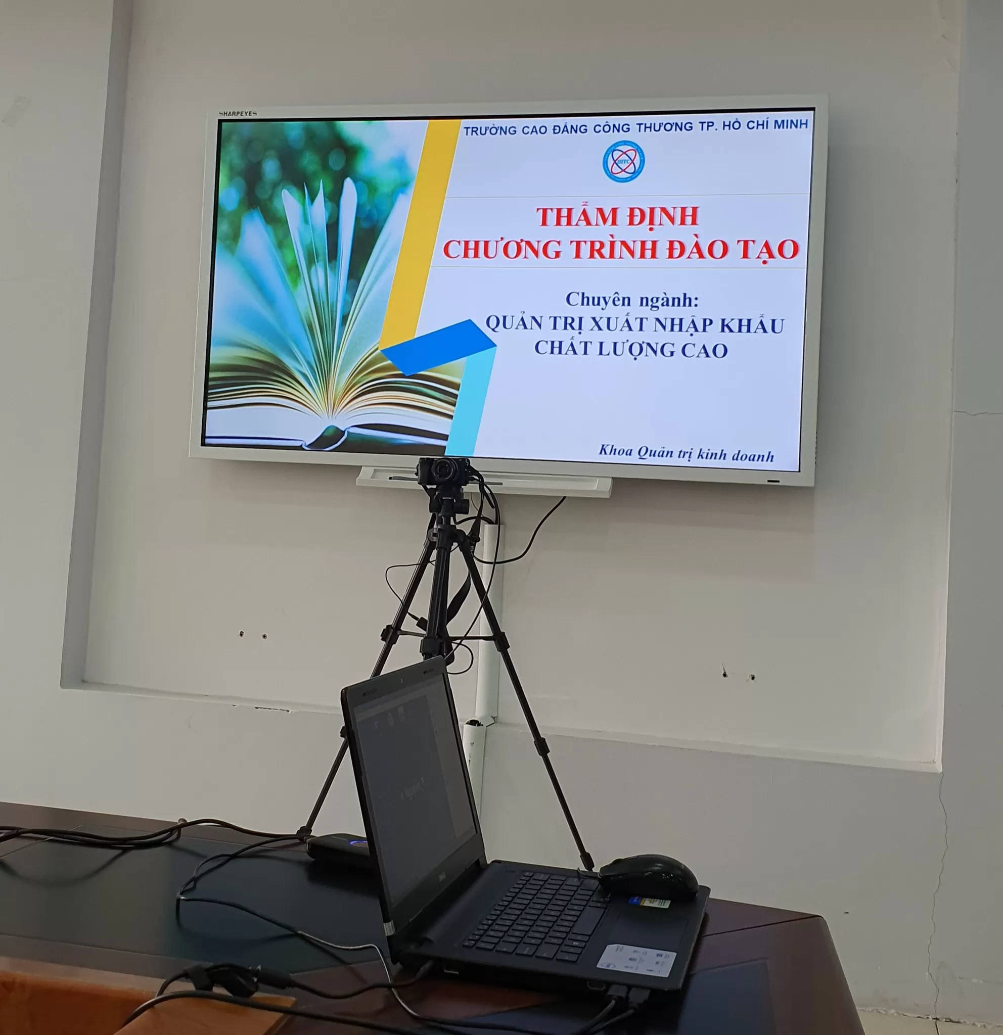 SIMEX Contributes to the Development of a High-Quality Import-Export Management Training Program for Lecturers at the Ho Chi Minh City University of Industry and Trade