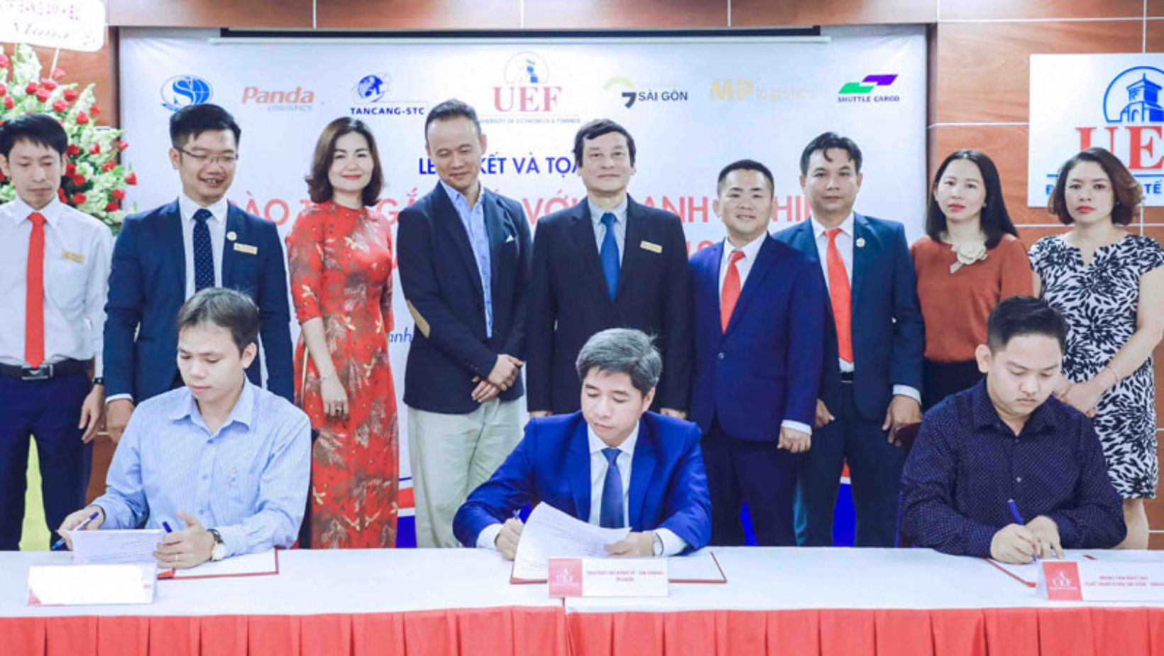 <br />
<b>Warning</b>:  Undefined property: stdClass::$display_name in <b>/home/simex.edu.vn/public_html/sources/khoa-hoc-doanh-nghiep.php</b> on line <b>345</b><br />
