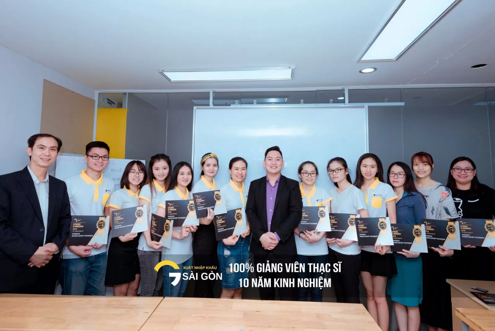 Khóa học tiếng Anh trong Xuất Nhập Khẩu - Logistics