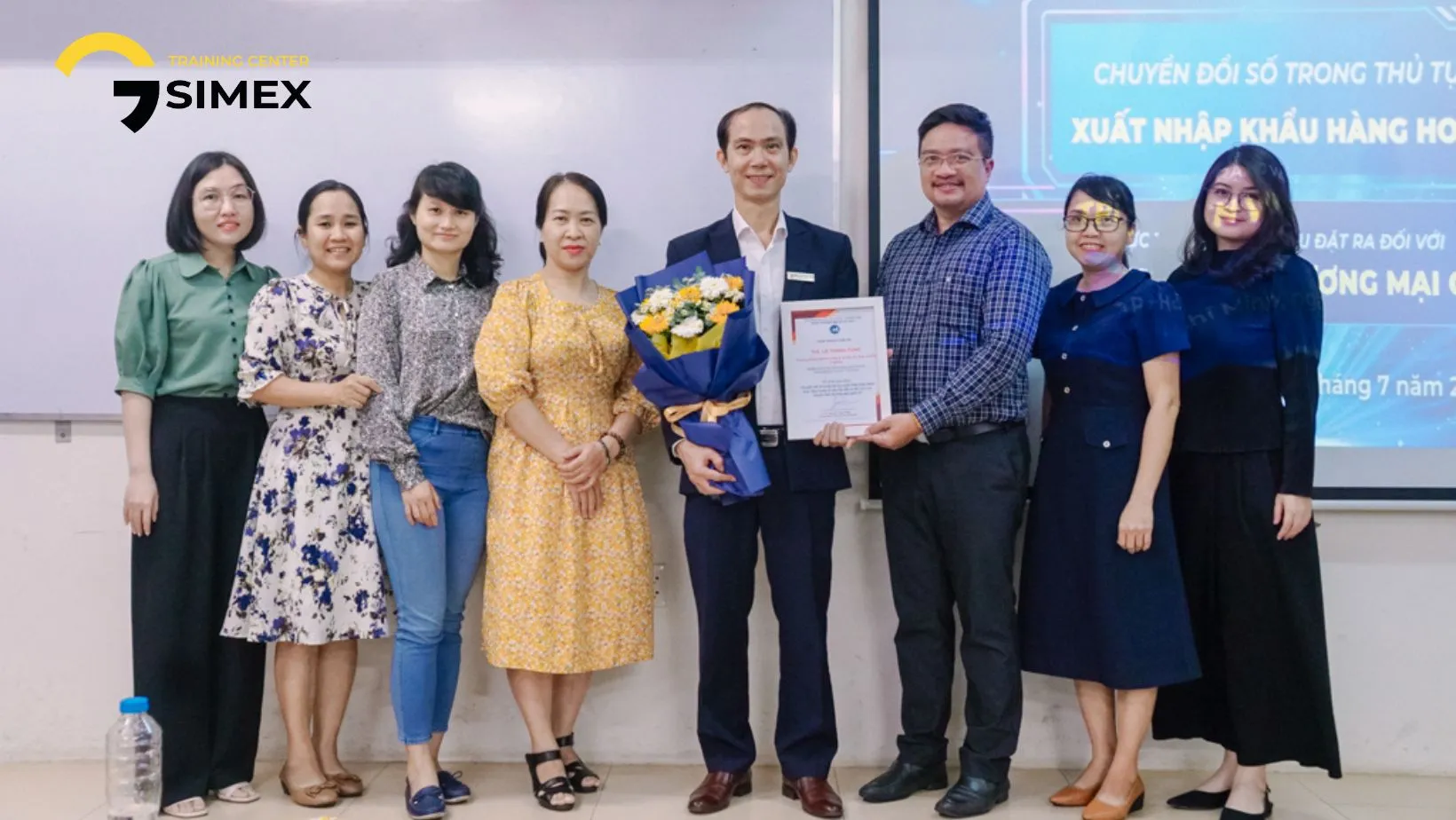 Specialized Report: Digital Transformation in Import-Export Procedures for Goods - Current Situation and Requirements for International Trade Specialists