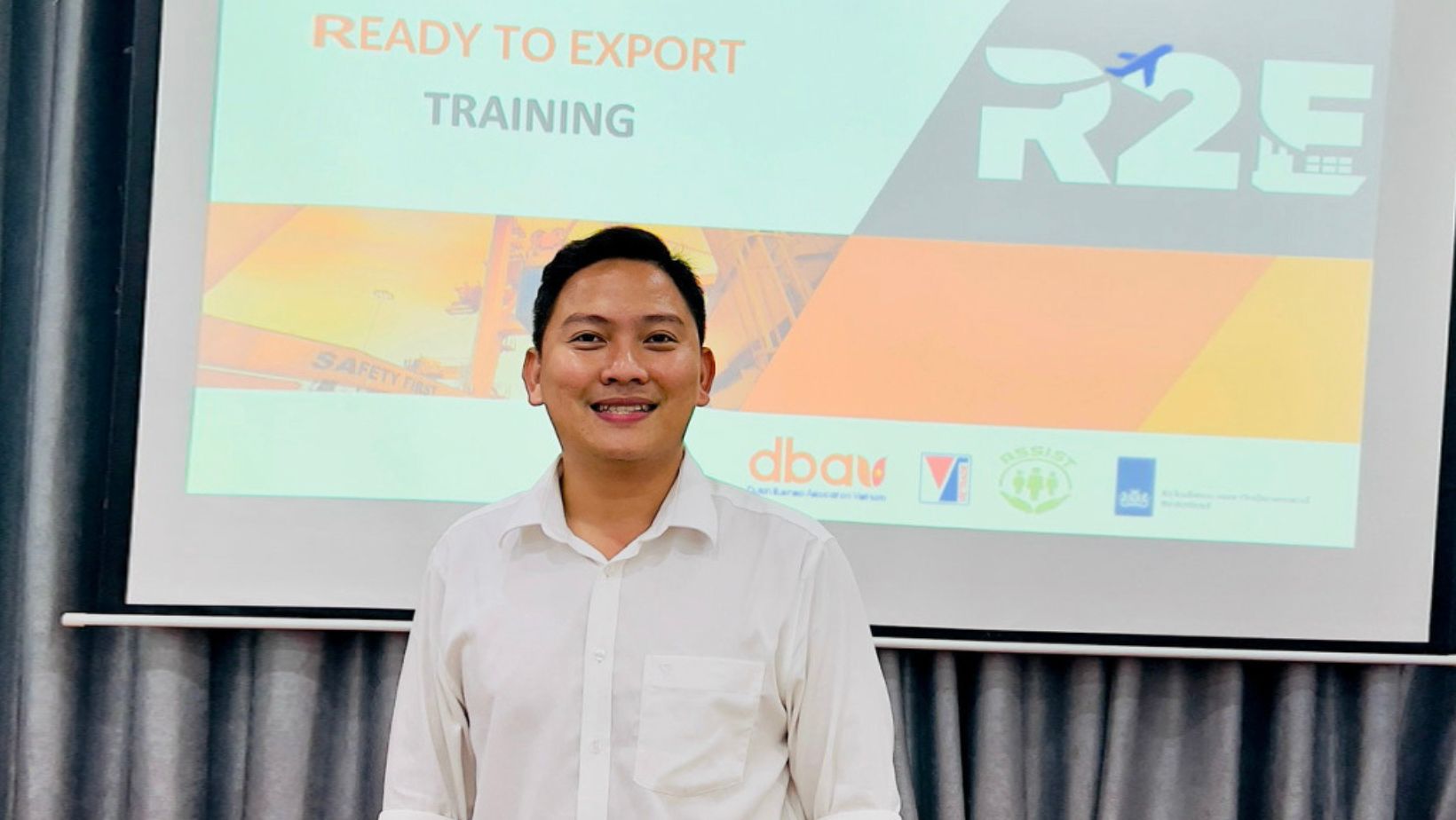 <br />
<b>Warning</b>:  Undefined property: stdClass::$display_name in <b>/home/simex.edu.vn/public_html/sources/khoa-hoc-doanh-nghiep.php</b> on line <b>345</b><br />
