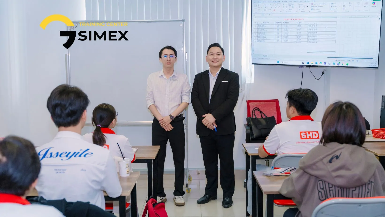 SIMEX and SHD - Second Year of Strategic Partnership to Train Logistics Apprentices for Germany