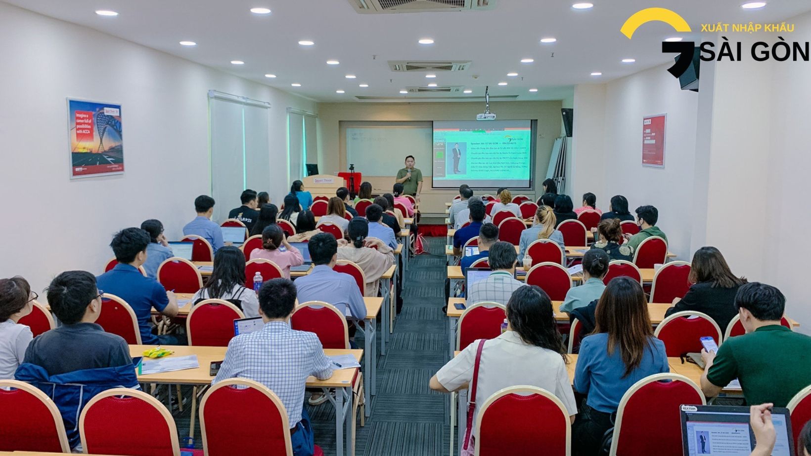 <br />
<b>Warning</b>:  Undefined property: stdClass::$display_name in <b>/home/simex.edu.vn/public_html/sources/khoa-hoc-doanh-nghiep.php</b> on line <b>345</b><br />
